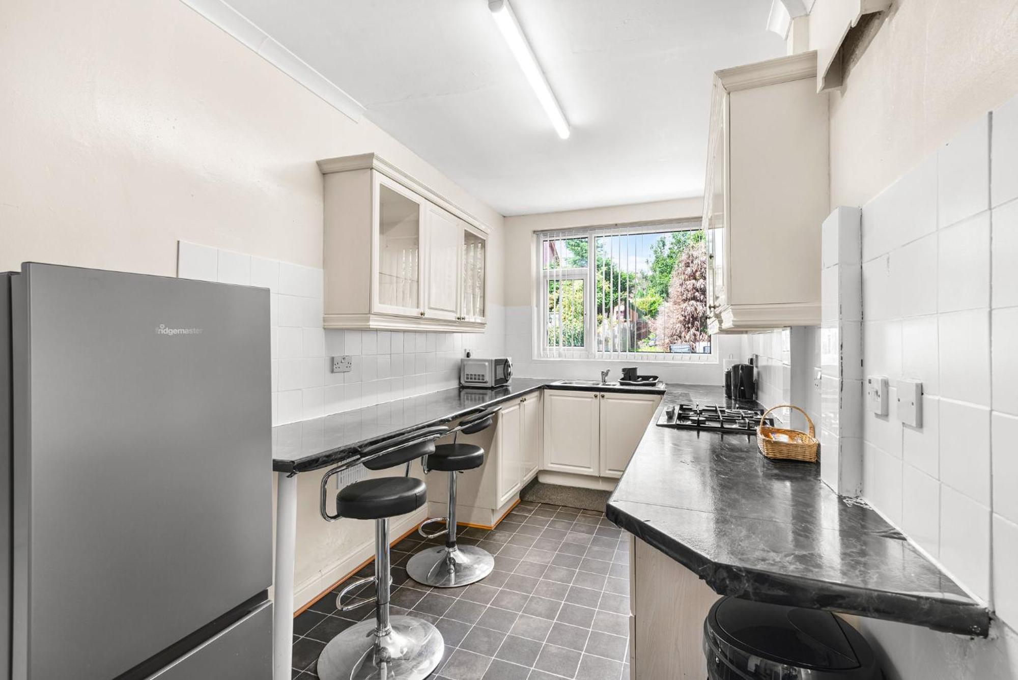 Hilltop Place Suites Near Meadowhall Sheffield Bagian luar foto